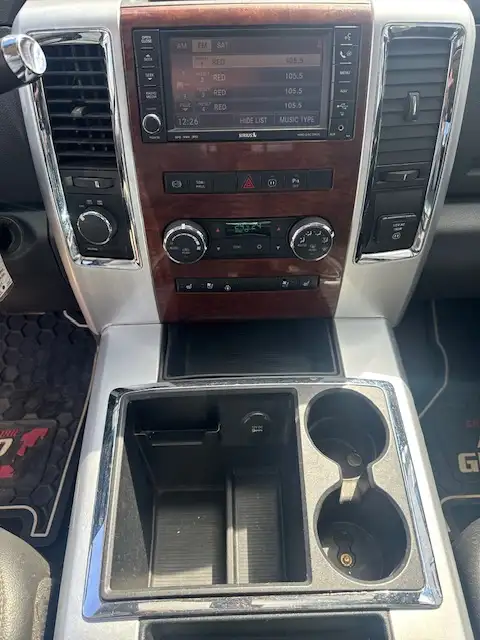 2010 Dodge Ram 3500 Laramie- WARRANTY INC, LEATHER, ROOF, NAV RE - Photo 14