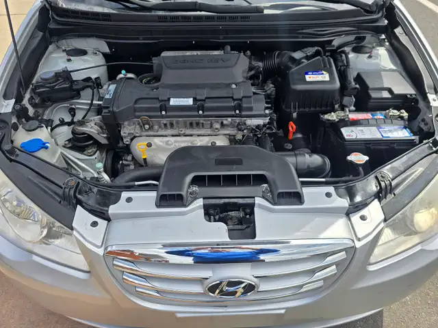2010 Hyundai Elantra - Photo 17