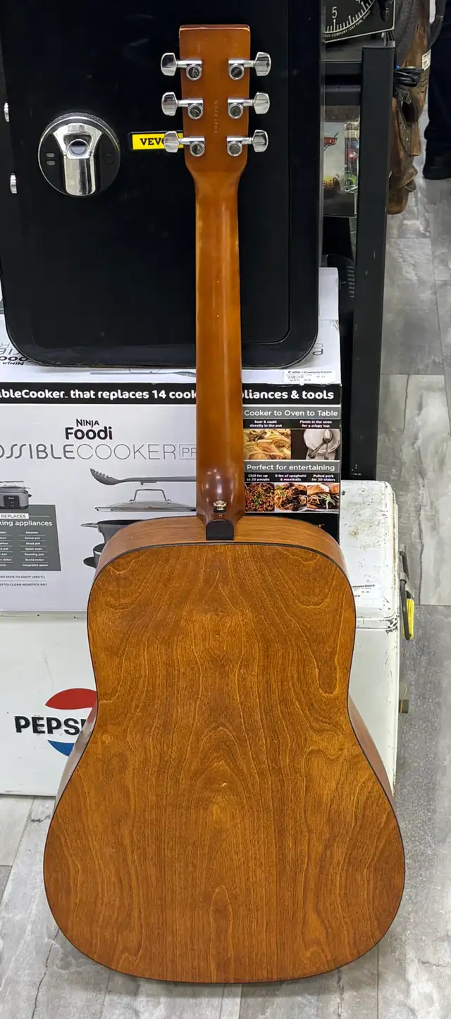 Simon and Patrick Acoustic Guitar - Photo 4