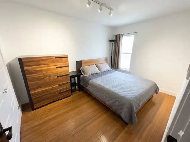 St-Henri 1 bdr   1 office   garden. Available July / August 2026 - Photo 6
