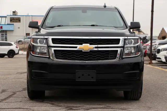 2016 Chevrolet Suburban LS 4x4 1-Owner Certified 2 Year W - Photo 2
