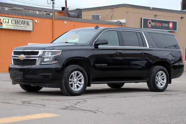 2016 Chevrolet Suburban LS 4x4 1-Owner Certified 2 Year W - Photo 3