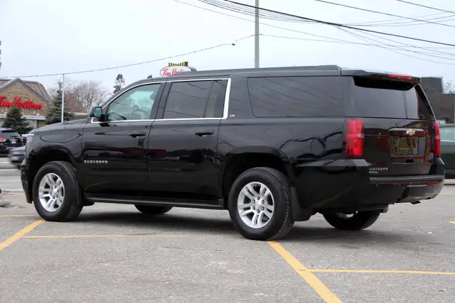 2016 Chevrolet Suburban LS 4x4 1-Owner Certified 2 Year W - Photo 5