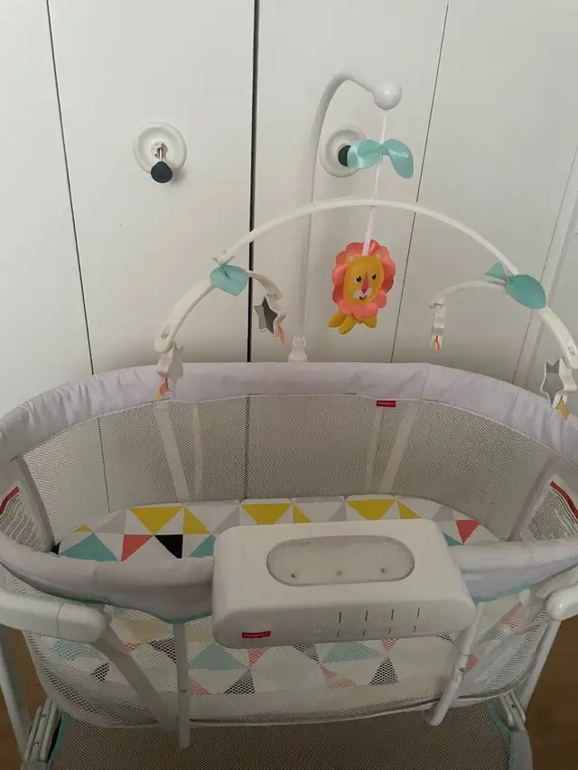 Moïse pour bébé avec mobile musical Fisher-Price - Photo 3