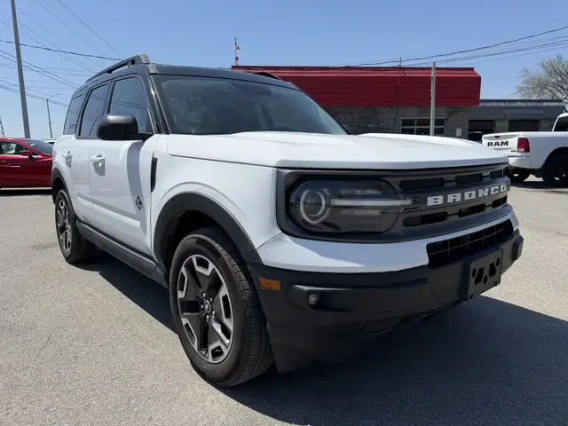 2024 Ford Bronco Sport Outer Banks - Photo 2