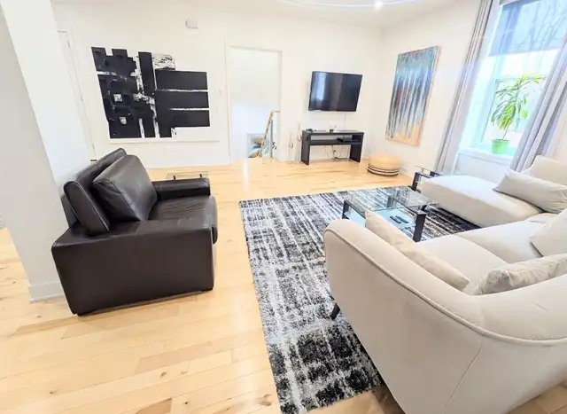2 Bed  Den- ALL Included- Point Saint Charles- Available May  16 - Photo 2