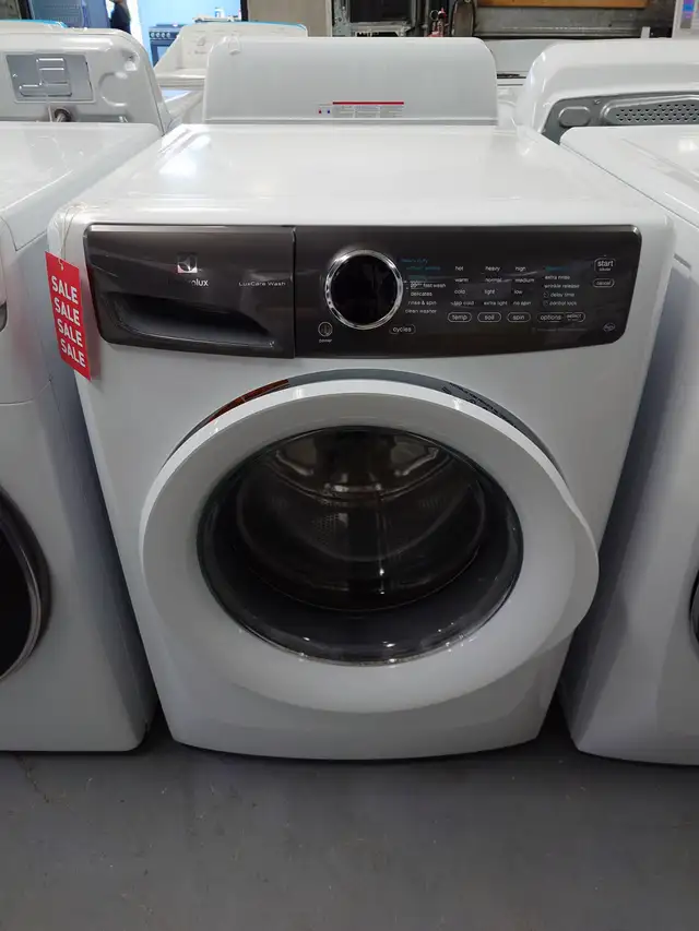 Electrolux '27' White Front Load Washer on Sale‼️