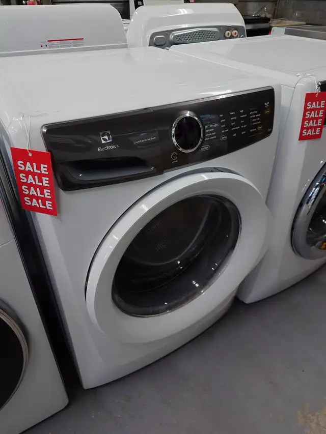 Electrolux '27' White Front Load Washer on Sale‼️ - Photo 2