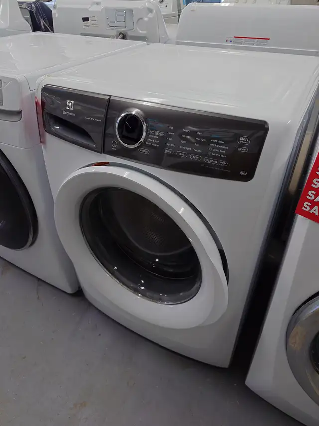 Electrolux '27' White Front Load Washer on Sale‼️ - Photo 3