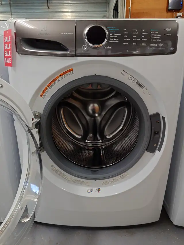 Electrolux '27' White Front Load Washer on Sale‼️ - Photo 5