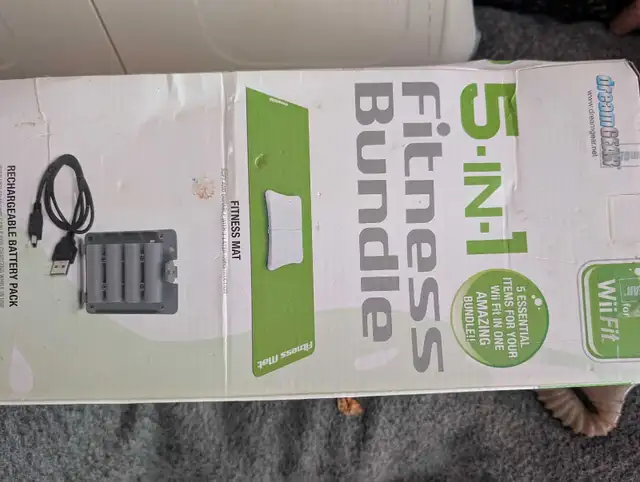Nintendo Wii with balance board and wii fit kit - Photo 6