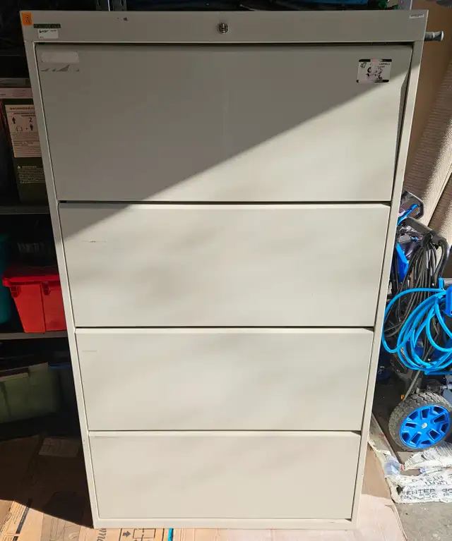 Filing Cabinet $75. Delivery Available
