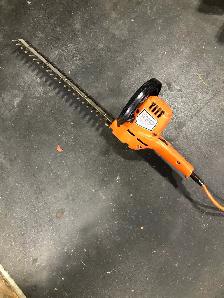 16" Black & Decker Electric Hedge Trimmer