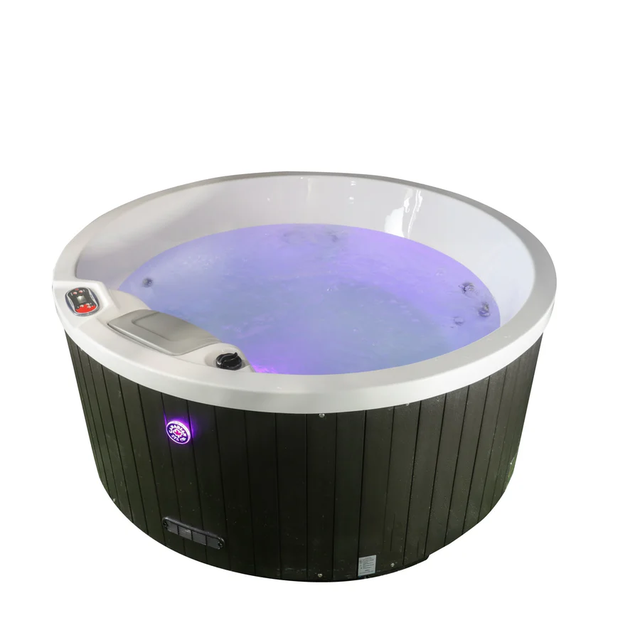 Floor Model Okanagan Hot Tub, 4 Person 10 Jet Portable Hot Tub - Photo 4