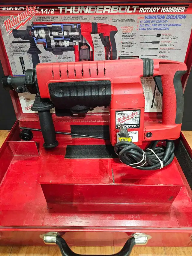 Milwaukee 5316 Rotary Hammer Spline Shank w/Case