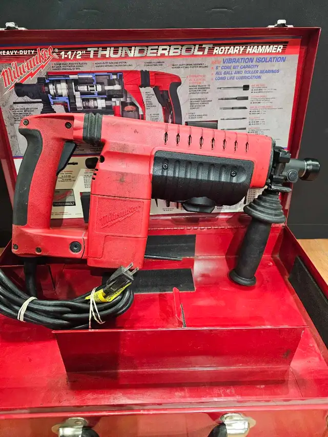 Milwaukee 5316 Rotary Hammer Spline Shank w/Case - Photo 2