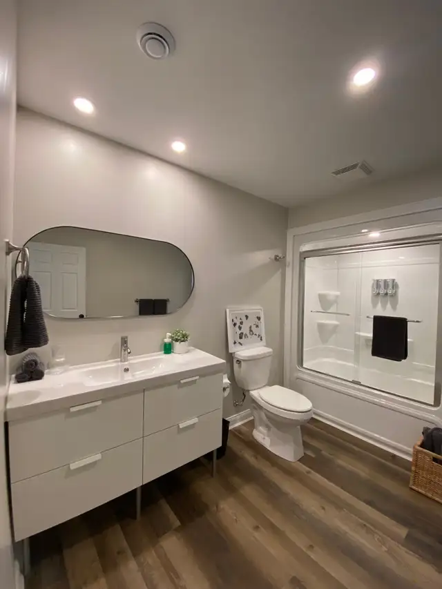 2 Bedrm 1 Bath Apartment Avail in Harvey (25 min from Freddy) - Photo 8