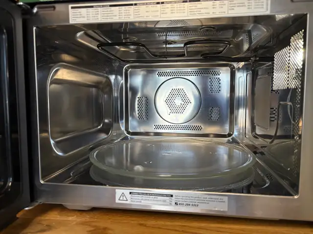 microwave / convection oven - Photo 3