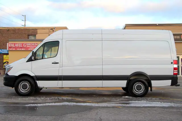 2016 Mercedes-Benz Sprinter Cargo Vans 2500 170 - Photo 3