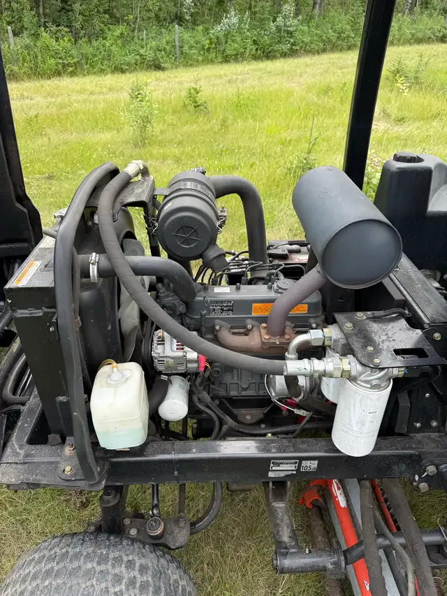 Jacobsen 3400 Mower - Photo 2