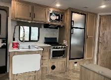 2022 SolAire Ultra Lite 294DBHS