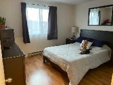 4 1/2 Vimont Laval 1290$ disponible 1er juillet