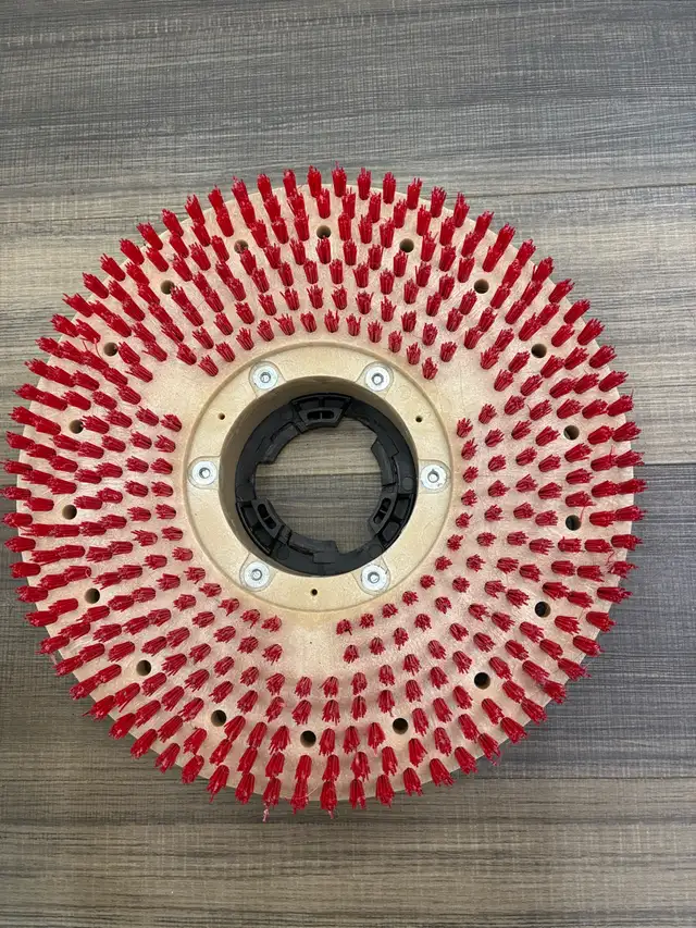Clarke C-Line Industrial Floor Polisher - Photo 6