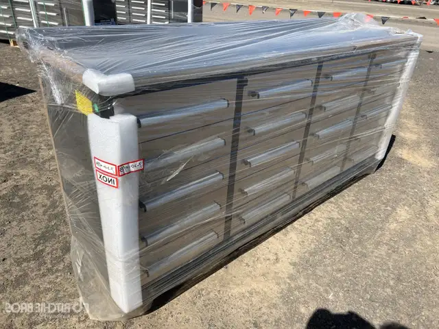 Établi industriel en acier de 2,13 m