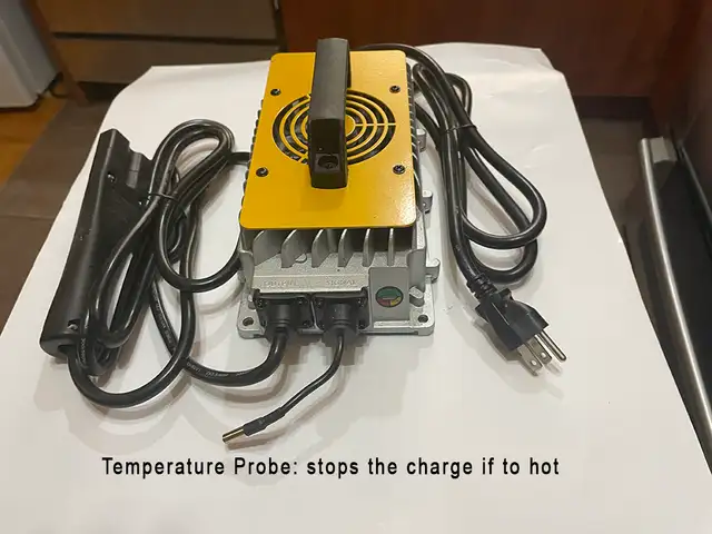 Chargeur 48v Batteries Acide 18A NEUF - Photo 2