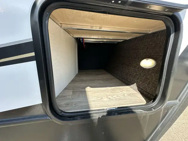 2025 Outback 328RL COUPLES UNIT, LUXURY, SPACIOUS - Photo 12
