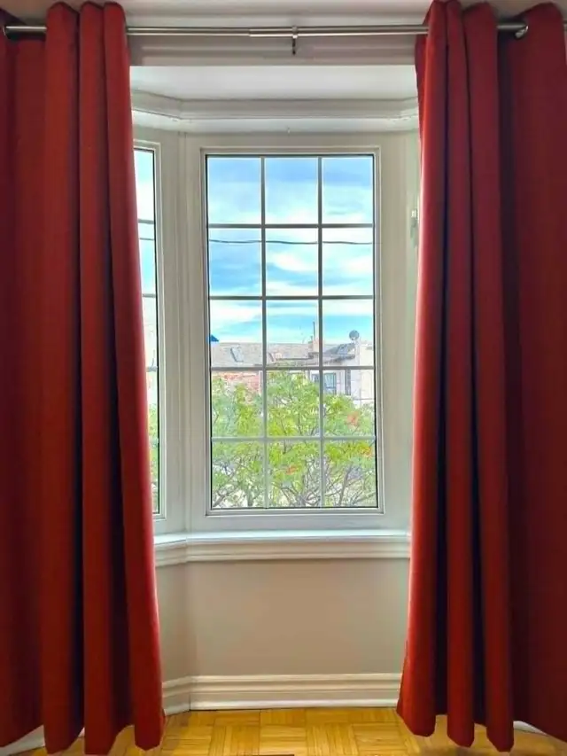 Small Private Room Available on 2nd Floor of Townhouse for Rent - Photo 5