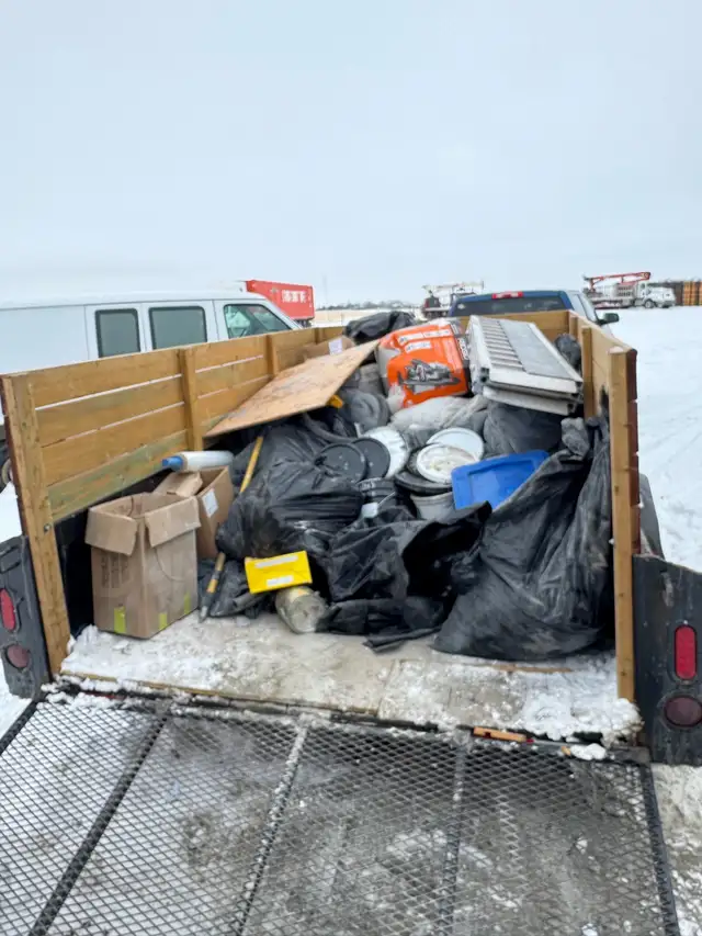 junk removal fast and affordable - Photo 7