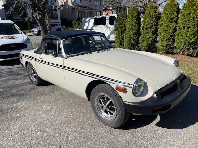 1980 MGB Roadster - Photo 5
