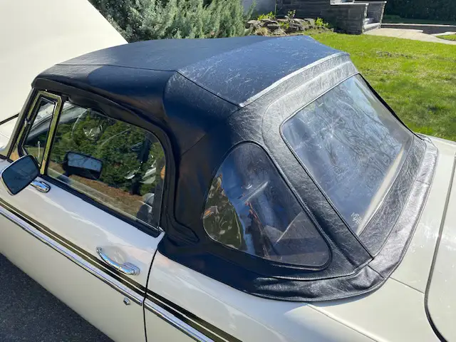 1980 MGB Roadster - Photo 7