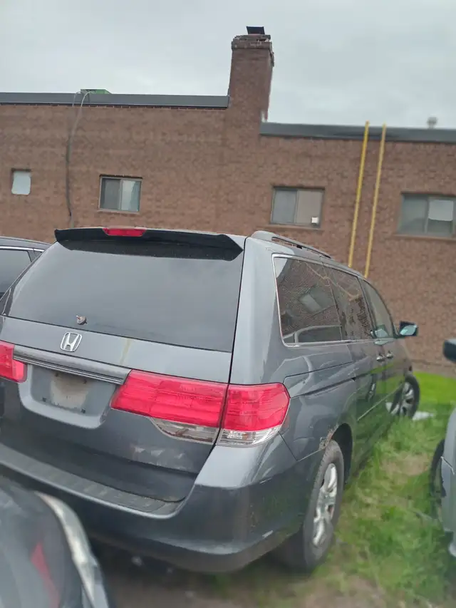 Used Honda Odyssey 2010 Fully Loaded