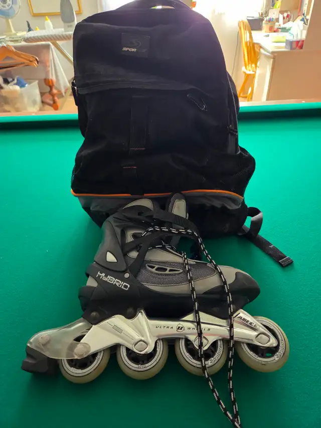 Roller Blades - Photo 2