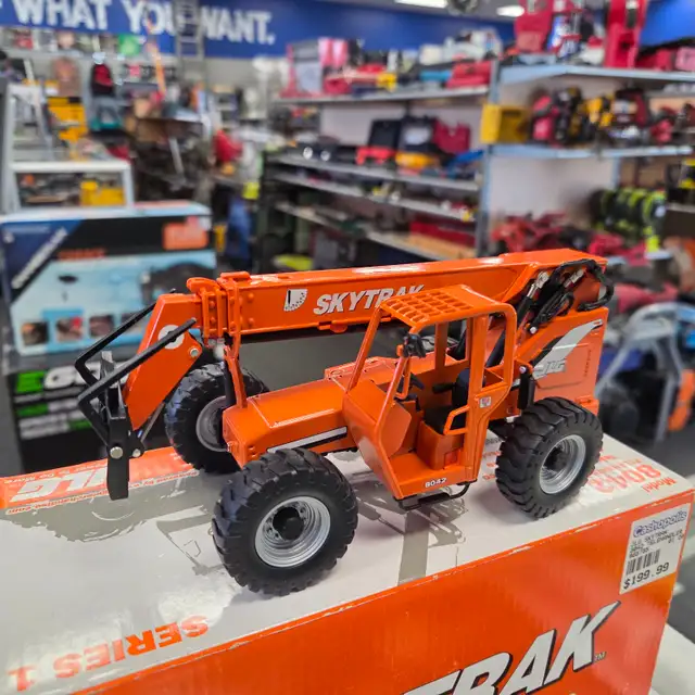 Skytracks 8042 Telehander 1:32 Diecast Model @ Cashopolis!! - Photo 2