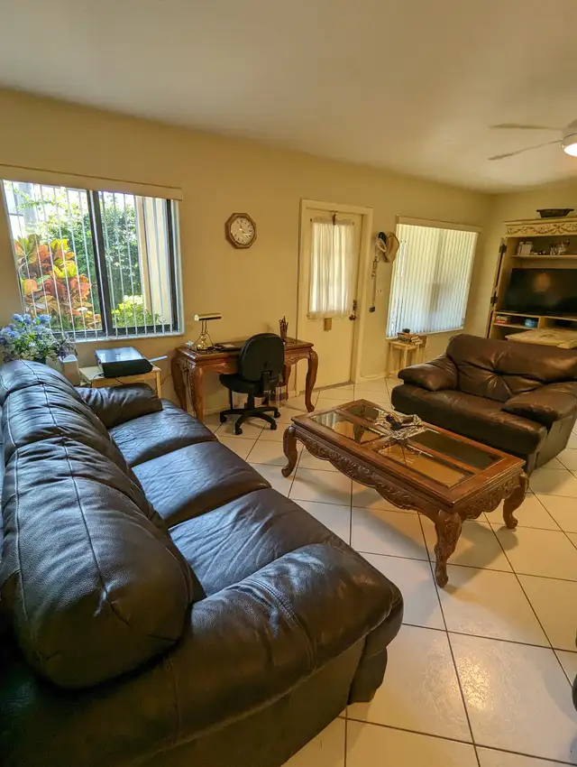 WEST PALM BEACCondo $2600/mJun-Dec tba bellgroupdev@gmail.com - Photo 5