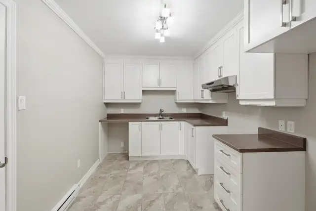 2579-2583 Rue Saint-Louis - 2579-6 Apartment for Rent - Photo 2