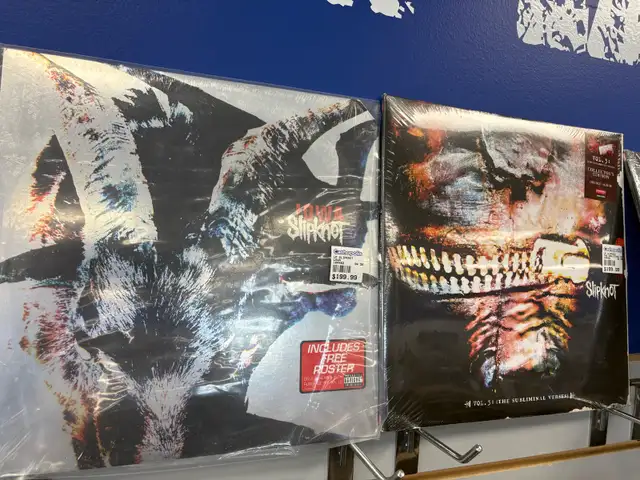 First pressing Sealed SlipKnot LPs @cashopolis! - Photo 2