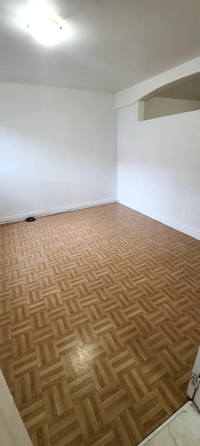 3 1/2 - A LOUER :: 1er JUIN  (MONTREAL) ::  3 1/2 - FOR RENT - Photo 5