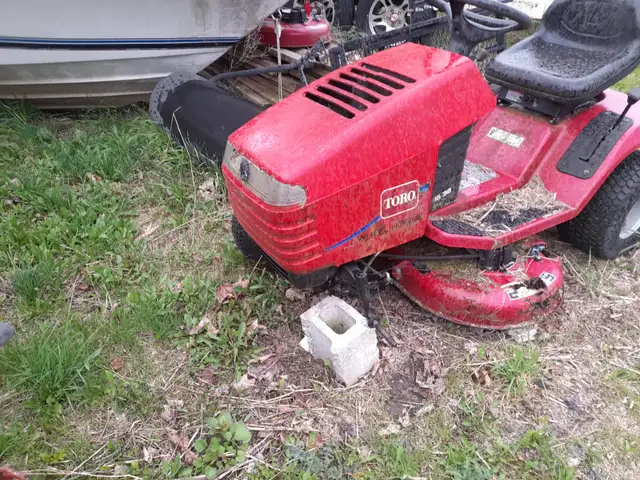 Lawn Tractor Iron Horse - Photo 4