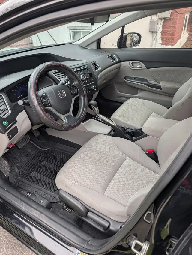 2015 Honda Civic Black (141,000 km) Certified Low KM - Photo 6