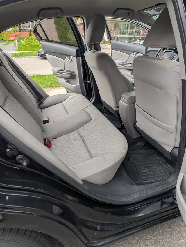 2015 Honda Civic Black (141,000 km) Certified Low KM - Photo 7