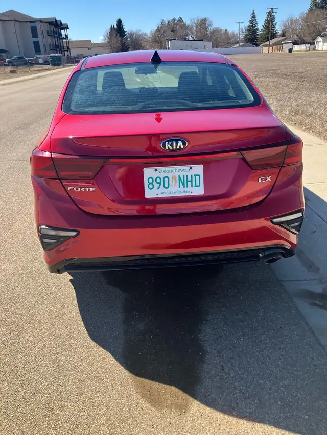 2020 Kia Forte only 79,000km - Photo 4