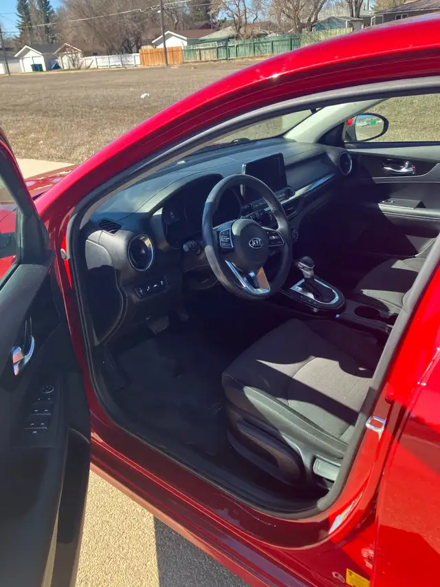 2020 Kia Forte only 79,000km - Photo 5