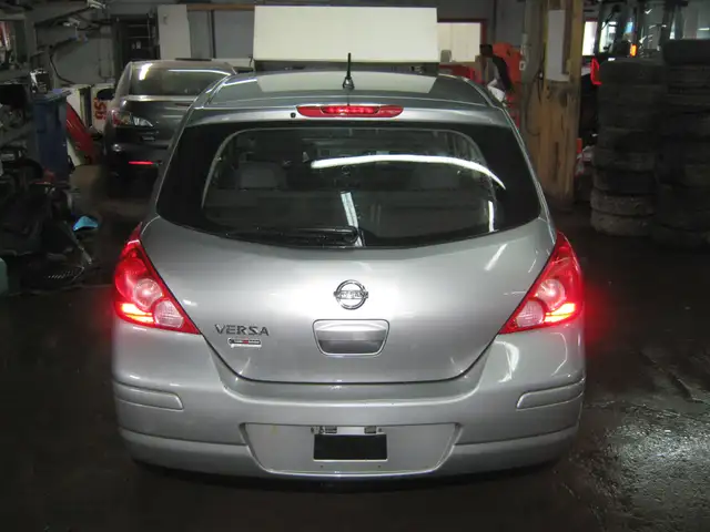 2012 Nissan Versa S PETIT BUDGET !! - Photo 7