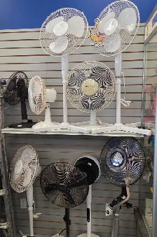 Oscillating House Fans @ Cashopolis!!