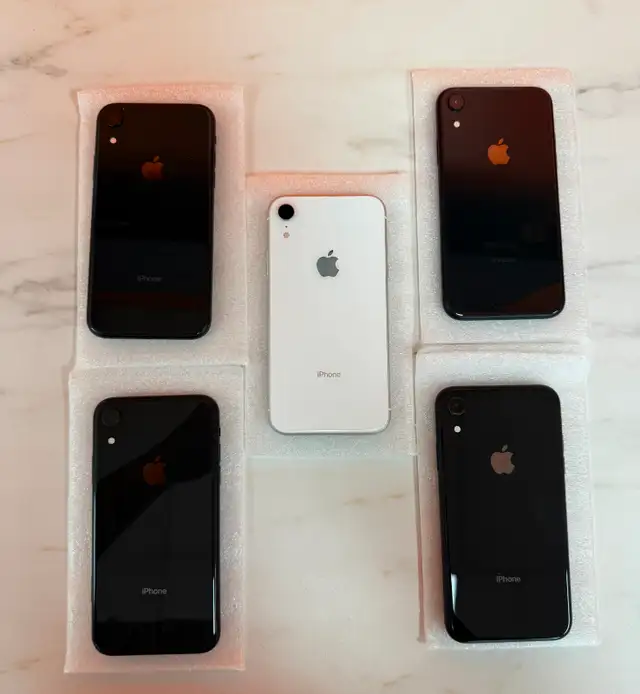 OPEN BOX-'USED' IPHONE XR 'CHECK DESCRIPTION'