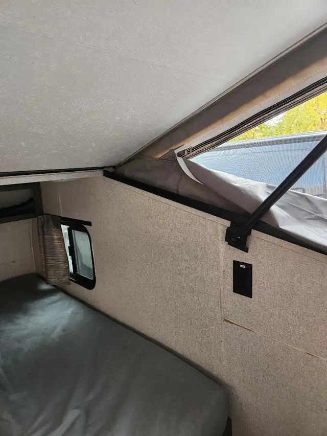 2021 Coachman Clipper Express 9.9 TD Hybrid Offroad Camper - Photo 5